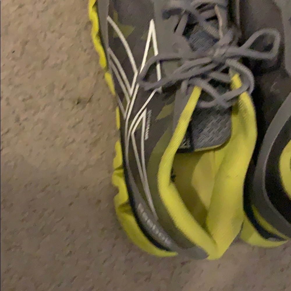 Reebok 3D fuse frame men’s shoes. Only worn 3x